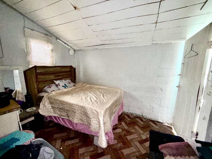 5 Bedroom Property for Sale in Delft South Western Cape